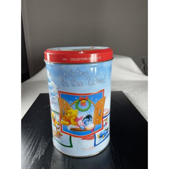 Disney Winnie the Pooh & Friends Collectors Series 2/12 Tin Winter in the Wood - Picture 6 of 10